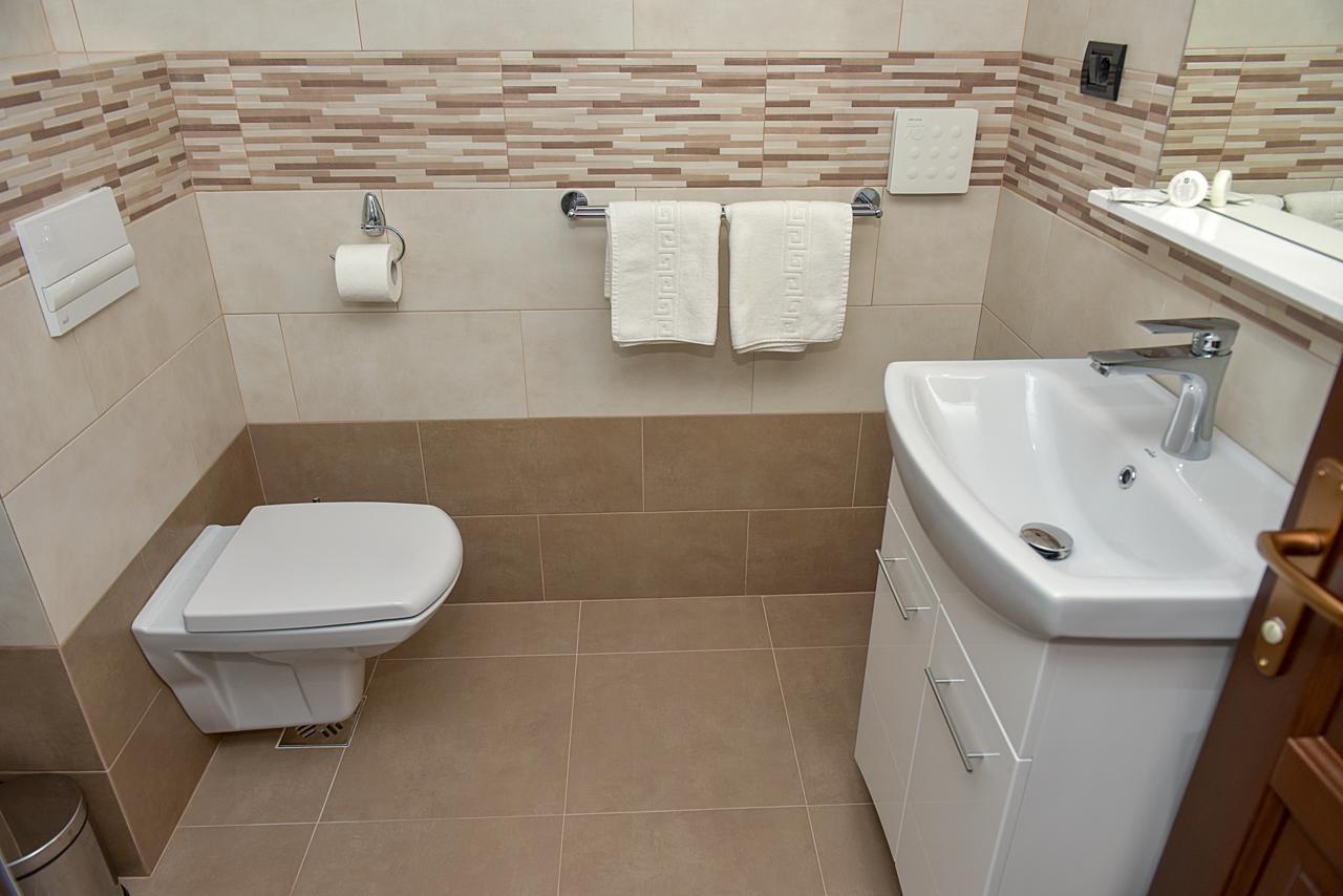 San Grecu House Apartment ฟาการาช ภายนอก รูปภาพ