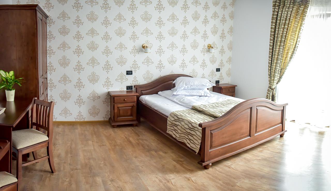 San Grecu House Apartment ฟาการาช ภายนอก รูปภาพ
